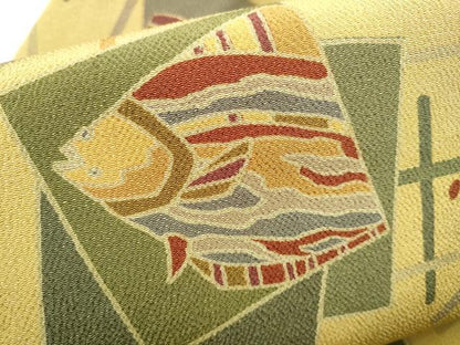 平和屋着物●全通柄　九寸名古屋帯　蟹　魚　色紙重ね文　金彩　鬼しぼ縮緬　正絹　逸品　CABJ8633hy