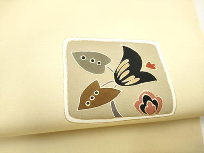 平和屋着物●塩瀬　九寸名古屋帯　駒刺繍　色紙枝花文　金彩　正絹　逸品　CABJ8651hy