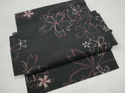 平和屋着物●つけ帯　紬地　舞桜文　正絹　逸品　CABJ8681hy