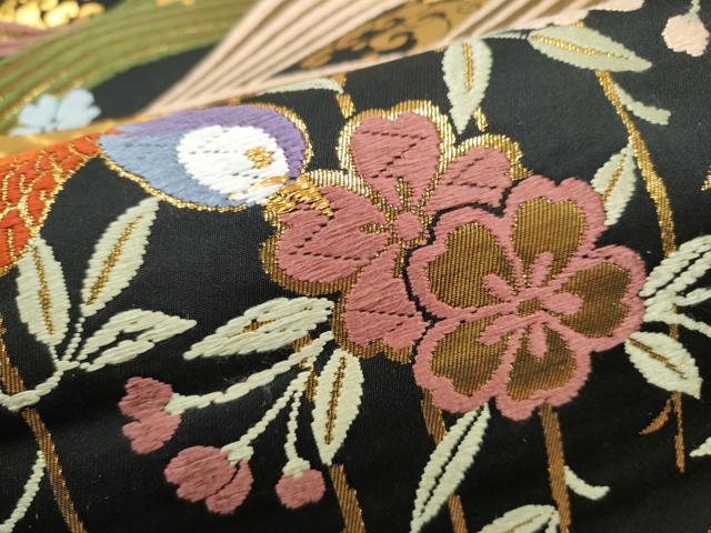 平和屋着物●丸帯　唐織　切嵌花喰鳥　黒地　金糸　正絹　逸品　CABJ8699hy