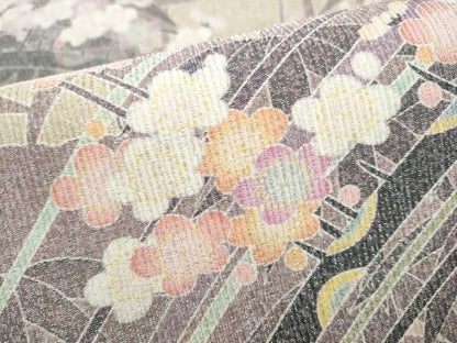 平和屋着物●両面　全通柄袋帯　作家物　笹梅文　銀通し地　正絹　逸品　CABJ8706hy