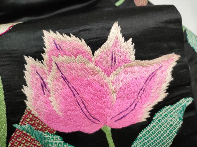平和屋着物●アンティーク　大正ロマン　九寸名古屋帯　総手刺繍　草花文　黒地　正絹　逸品　CABJ8790hy