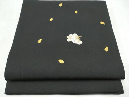 平和屋着物●塩瀬　九寸開き名古屋帯　刺繍　舞桜文　黒地　金銀糸　正絹　逸品　CABJ8797hy