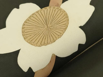 平和屋着物●塩瀬　九寸名古屋帯　ろうけつ染め　枝桜文　黒地　金彩　正絹　逸品　CABJ9287dy