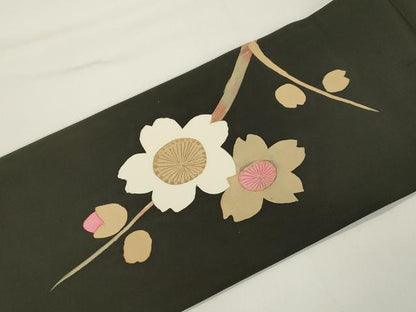 平和屋着物●塩瀬　九寸名古屋帯　ろうけつ染め　枝桜文　黒地　金彩　正絹　逸品　CABJ9287dy