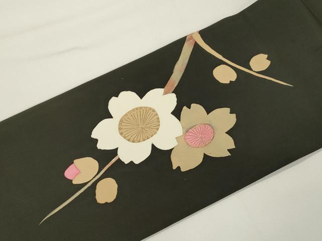 平和屋着物●塩瀬　九寸名古屋帯　ろうけつ染め　枝桜文　黒地　金彩　正絹　逸品　CABJ9287dy