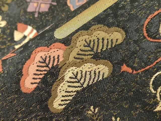 平和屋着物●六通柄袋帯　唐織　宝尽くし文　黒地　金糸　正絹　逸品　CABJ9458dy