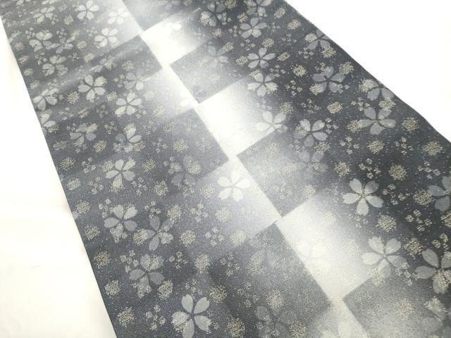 平和屋着物●両面　全通柄袋帯　舞桜文　銀通し地　正絹　逸品　CABJ9541dy