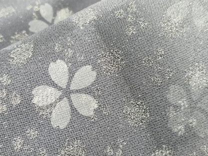 平和屋着物●両面　全通柄袋帯　舞桜文　銀通し地　正絹　逸品　CABJ9541dy