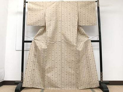 平和屋着物＊夏物　紗紬　琉球絣文様　正絹　逸品　CABJ9657xi