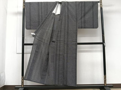 平和屋着物＊夏物　男性　小紋　紗　80亀甲　間道亀甲文　黒地　CABJ9702xi