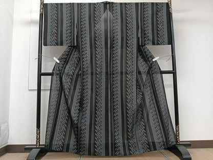 平和屋着物＊夏物　夏大島　間道枝葉文　やまと誂製　正絹　逸品　CABJ9724xi