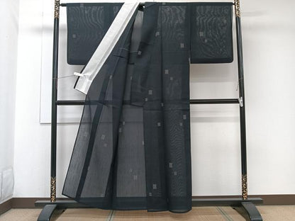 平和屋着物＊夏物　夏結城　100亀甲　飛び亀甲柄　正絹　逸品　CABJ9727xi
