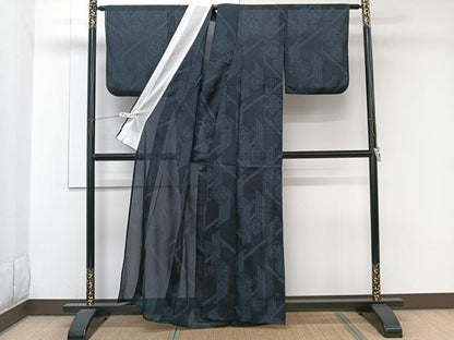 平和屋着物＊夏物　小紋　紗　菱吉祥文　黒地　洗える着物　CABJ9753xi