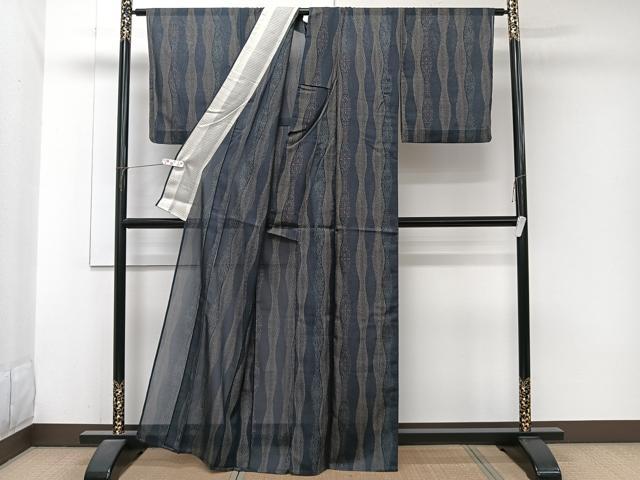 平和屋着物＊夏物　小紋　紗　よろけ縞吉祥花文　洗える着物　CABJ9762xi