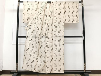 平和屋着物＊夏物　紗紬　琉球絣文様　正絹　逸品　CABJ9792xi