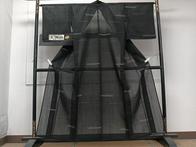 平和屋着物＊夏物　夏結城　100亀甲　横段飛び亀甲柄　黒地　正絹　逸品　未使用　CABJ9814xi