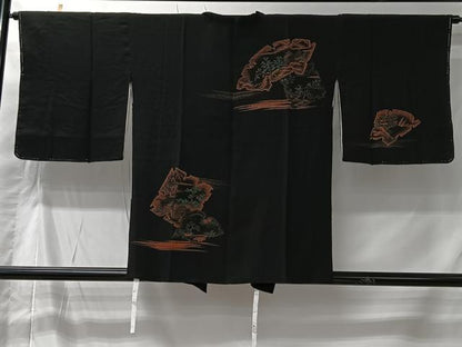 平和屋着物＃道行コート　寿光織　風景文　黒地　正絹　逸品　CABK0007ua