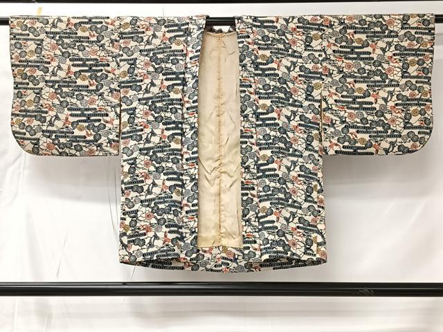 平和屋着物＃城間栄順　本場琉球紅型　羽織　飛鶴花文　正絹　逸品　CABK0019ua