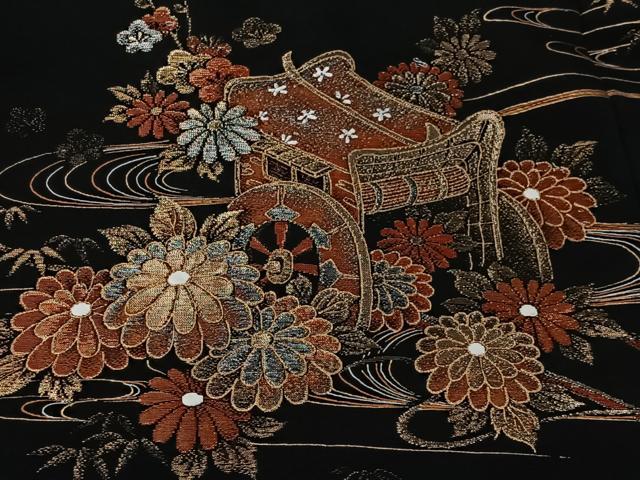 平和屋着物＃羽織　寿光織　流水御所車花文　黒地　金糸　正絹　逸品　CABK0029ua