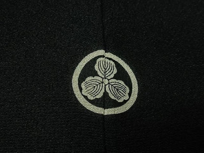 平和屋着物■世界的ファッションデザイナー　山本寛斎　kansaiブランド　駒刺繍　地紙花鳥文　暈し染め　金彩　正絹　逸品　CABK0109ua