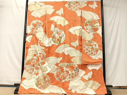平和屋着物■豪華振袖　駒刺繍　地紙雪輪花蝶文　金彩　正絹　逸品　CABK0131ua