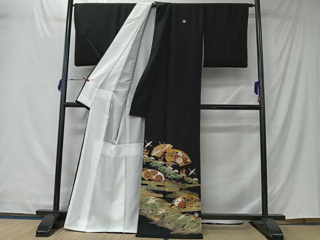 平和屋着物■豪華黒留袖　駒刺繍　地紙吉祥花文　金彩　正絹　逸品　CABK0155ua