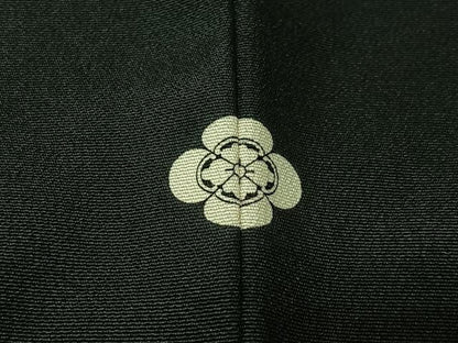 平和屋着物■豪華黒留袖　駒刺繍　飛鶴扇面花文　暈し染め　金彩　正絹　逸品　CABK0157ua