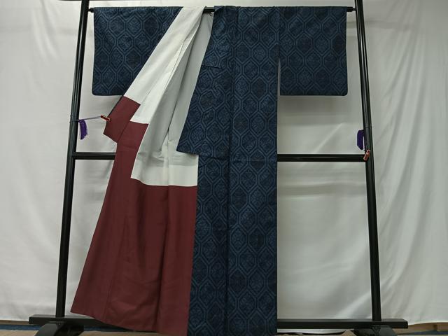 平和屋着物■本場大島紬　7マルキ　亀甲花文　正絹　逸品　CABK0175ua