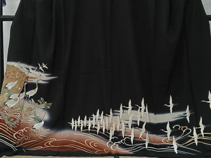 平和屋着物■豪華黒留袖　刺繍　飛鶴松文　暈し染め　金彩　正絹　逸品　CABK0272ua