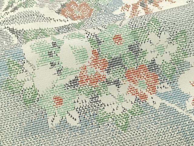 平和屋着物■本場大島紬　白大島　7マルキ　草花文　正絹　逸品　未使用　CABK0335ua