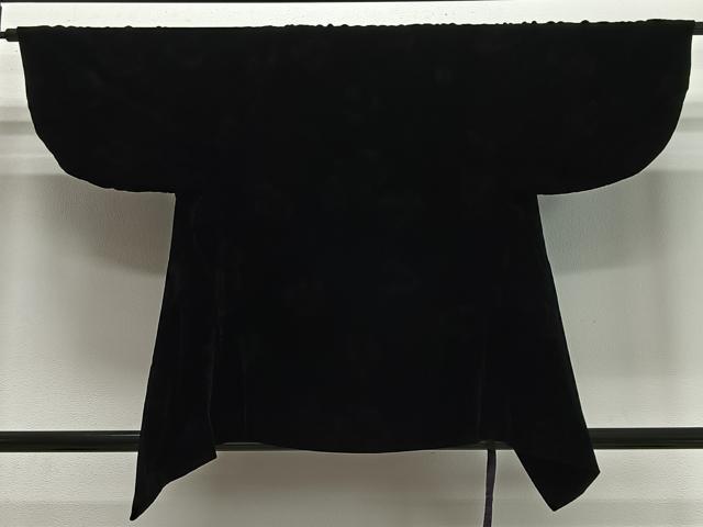 平和屋着物＃和装コート　ベロア　舞花文　黒地　CABK0377ua