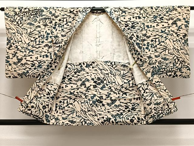 平和屋着物＃羽織　型染め　流水草花文　正絹　逸品　CABK0388ua