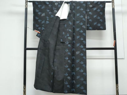 平和屋着物＊夏物　紗紬　草花文　黒地　金彩　正絹　逸品　CABK0419th