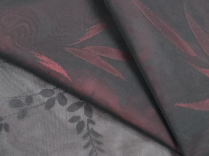 平和屋着物＊夏物　小紋　紗　草葉文　黒地　正絹　逸品　CABK0469th