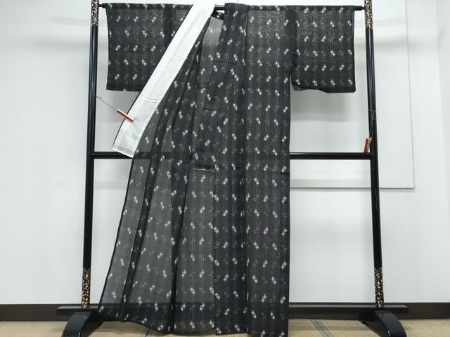 平和屋着物＊夏物　本場琉球絣　夏琉球　黒地　正絹　逸品　CABK0522th