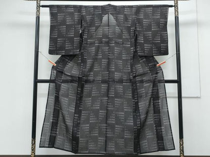 平和屋着物＊夏物　お召　抽象紋様　黒地　正絹　逸品　CABK0538th