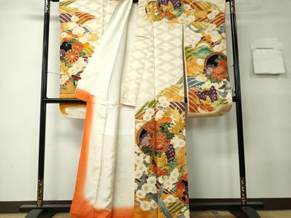平和屋着物■豪華振袖　駒刺繍　花蝶丸文　金彩　正絹　逸品　CABK0984ou
