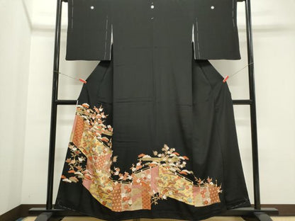平和屋着物■豪華黒留袖　駒刺繍　飛鶴吉祥花文　金彩　正絹　逸品　CABK1168ou