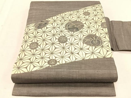 平和屋着物＊夏物　九寸名古屋帯　作家物　伊勢型染　兎　麻の葉文様　麻　逸品　CABK1255fb