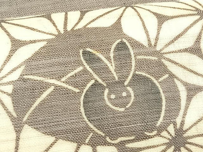 平和屋着物＊夏物　九寸名古屋帯　作家物　伊勢型染　兎　麻の葉文様　麻　逸品　CABK1255fb
