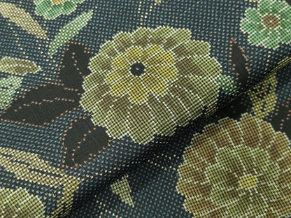 平和屋着物●本場大島紬　7マルキ　草花文　正絹　逸品　CABK2037gh