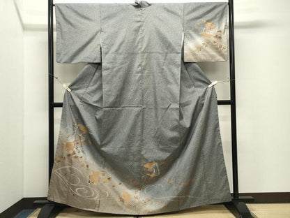 平和屋着物●訪問着　本場染大島紬　竹屋町刺繍　孔雀花文　暈し染め　金彩　正絹　逸品　CABK2067gh