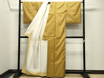 平和屋着物●本場黄八丈　まるまなこ　紬　格子柄　正絹　逸品　CABK2080gh