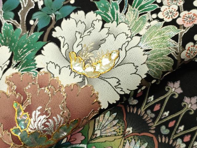 平和屋着物●豪華黒留袖　螺鈿　花瓶　金銀彩　正絹　逸品　CABK2097gh