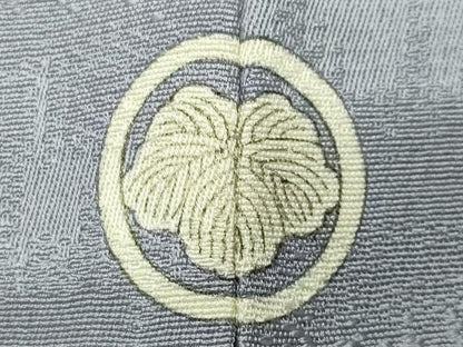 平和屋着物●創業460年・千總　色無地　横段地紋　秘色色　正絹　逸品　未使用　CABK2129gh