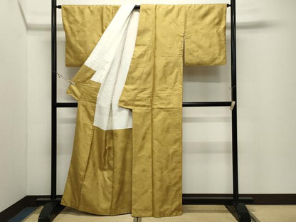 平和屋着物●上質なお召　色無地　舞花地紋　芥子色　正絹　逸品　CABK2132gh