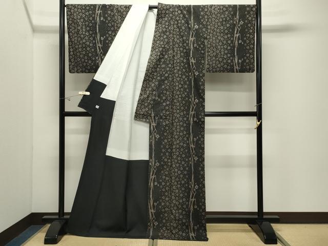 平和屋着物●本場大島紬　7マルキ　枝桜文　正絹　逸品　CABK2152gh