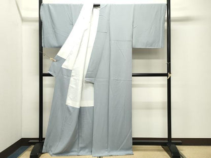 平和屋着物●上質な色無地　草木染　千草鼠色　反端付き　ロング丈　正絹　逸品　未使用　CABK2180gh