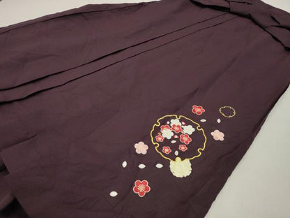 平和屋着物●女性　行灯袴　刺繍　雪輪舞梅文　金糸　洗える着物　CABK2189gh